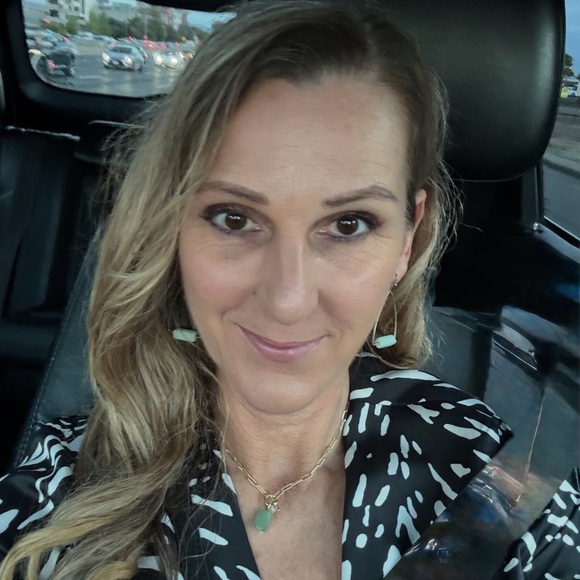 Meet your Posher, Lerryn - Picture 1 of 1